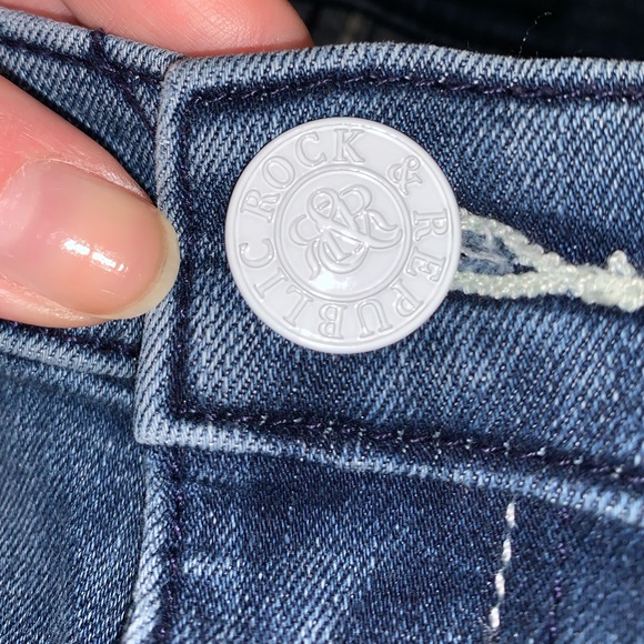 Rock & Republic Women’s Skinny Jeans - Size 8 - Picture 3 of 13